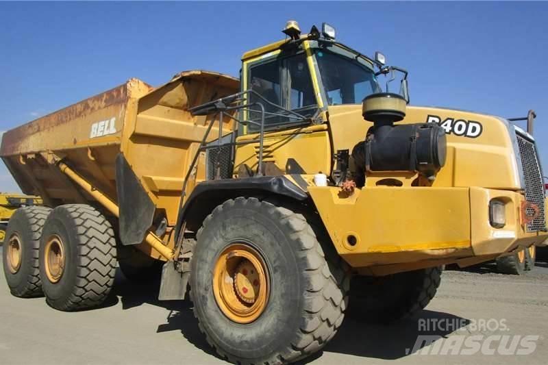 Bell B40D 鉸接式起吊車