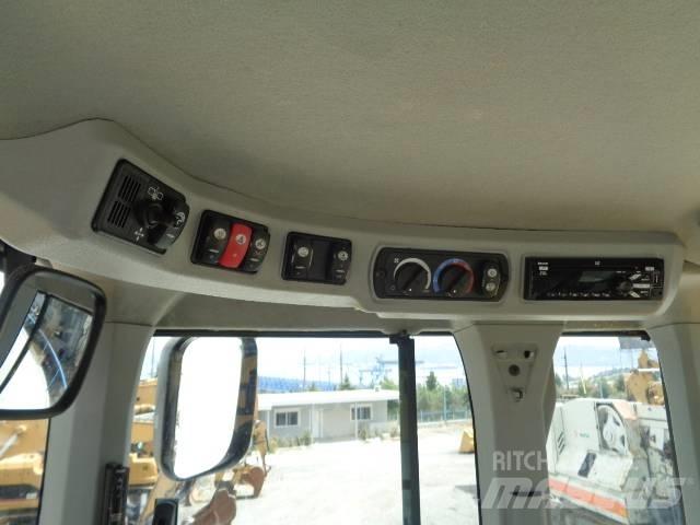 CAT 924 K 輪胎式裝載機