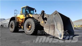 Volvo L 220 F 輪胎式裝載機