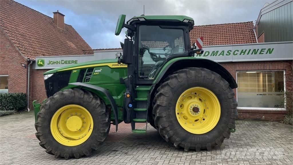 John Deere 7R330 曳引機