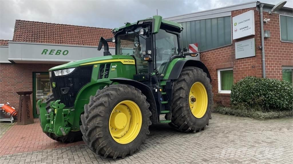 John Deere 7R330 曳引機