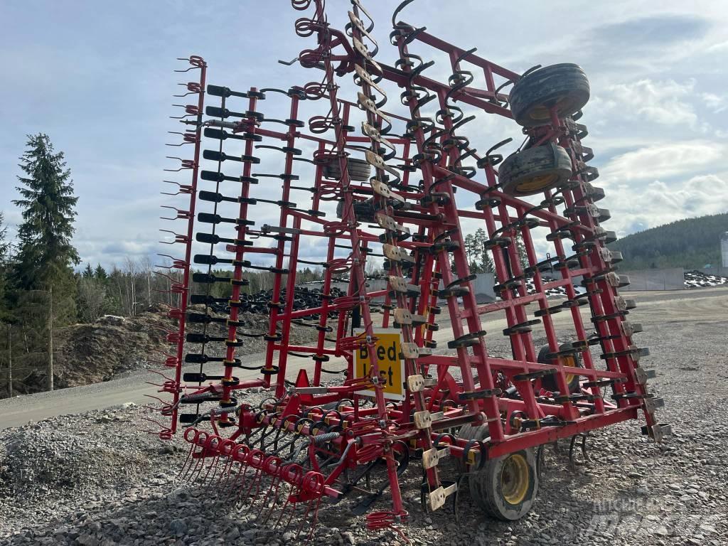 Väderstad NZA 1000 動力耙和旋轉式耕耘機