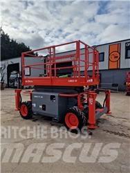 SkyJack SJ 6832 RT 剪式升降機