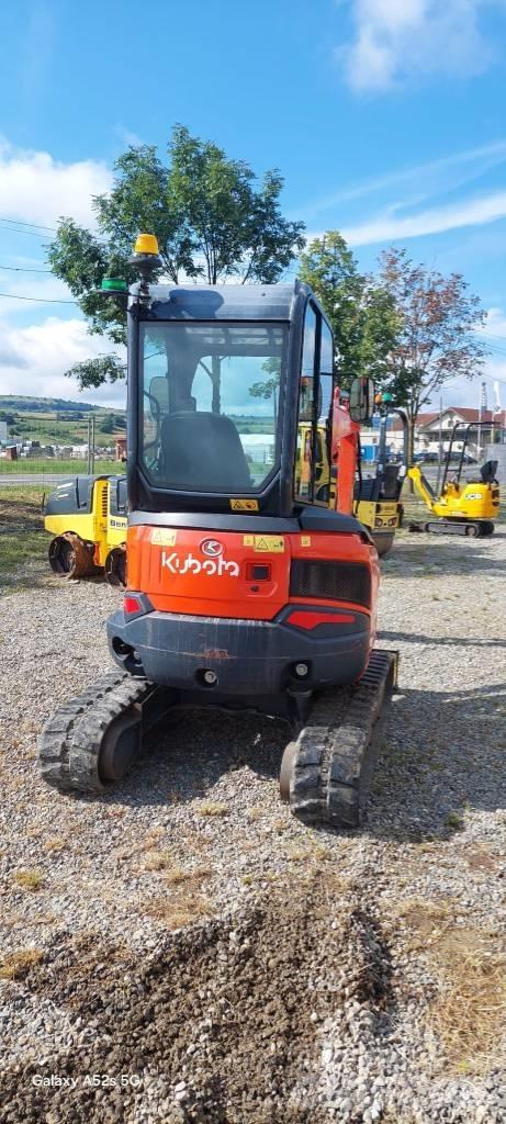 Kubota U 27-4 小型挖土機/掘鑿機<7t(小型挖掘機)