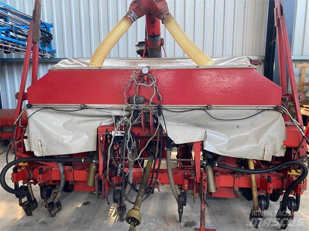 Becker Aeromat 6 T 其他農業機械