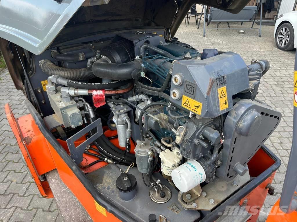 Hamm HD 13 VV 雙輪滾壓機