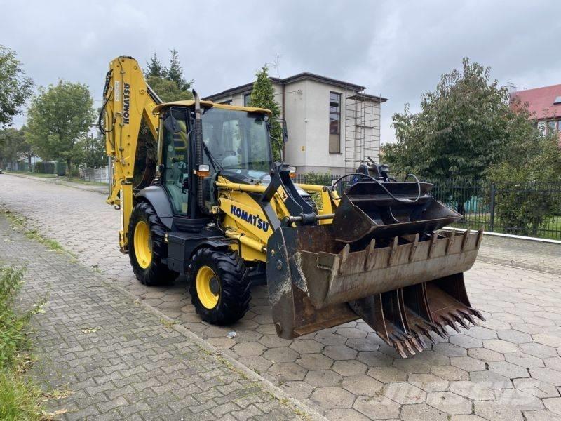 Komatsu WB 93 R-8 反鏟裝載機