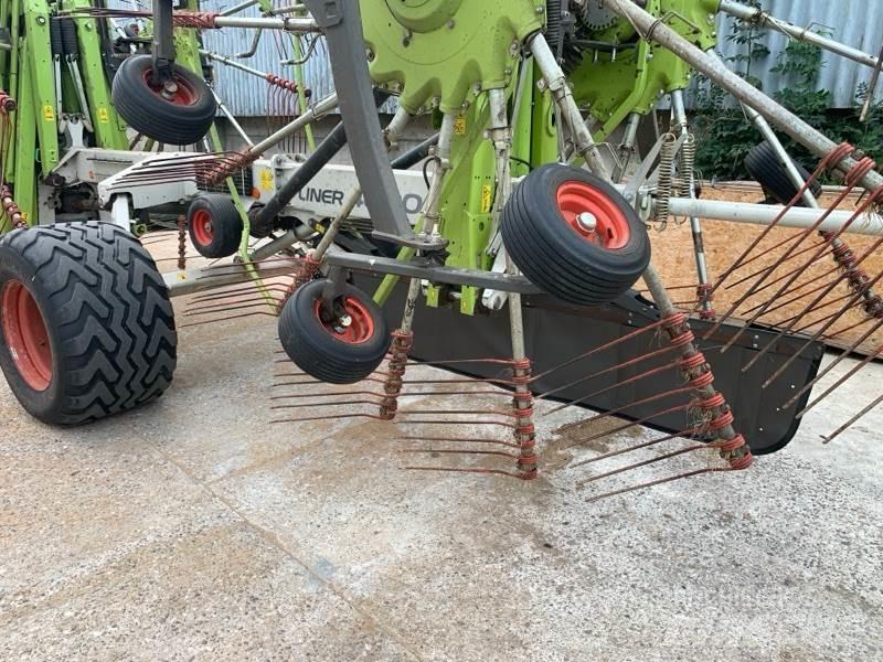 CLAAS Liner  4000 收割列行機(撒布機)
