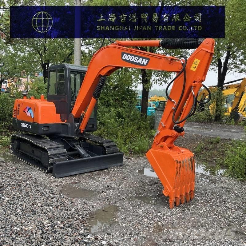 Doosan DH 60-7 小型挖土機/掘鑿機<7t(小型挖掘機)