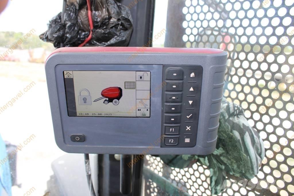 Vicon RF 4225 R 圓型牧草打包機