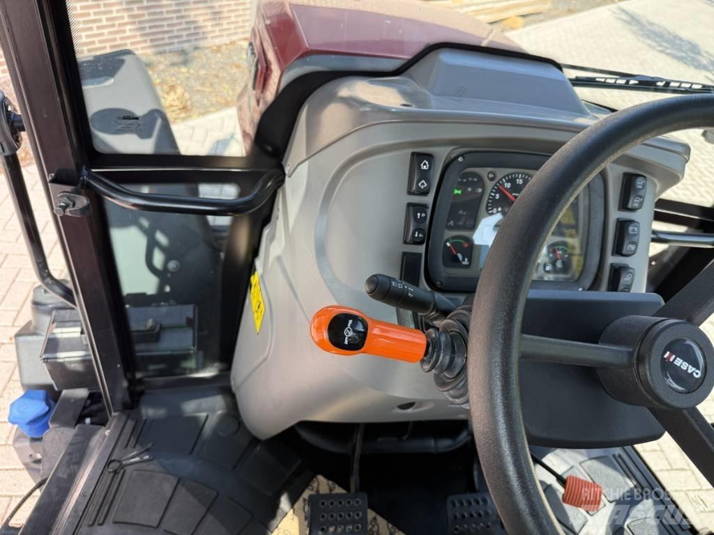 CASE Farmall 100X 曳引機