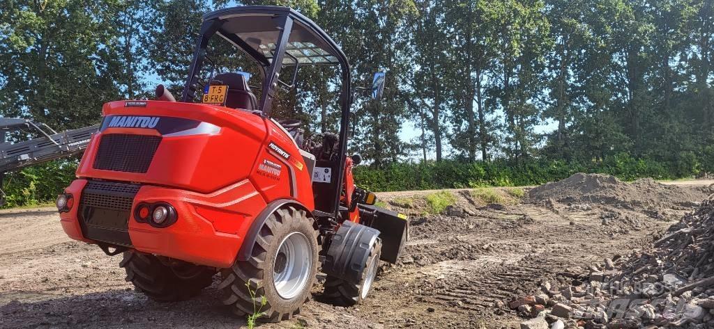 Manitou MLA 4-50 H 輪胎式裝載機