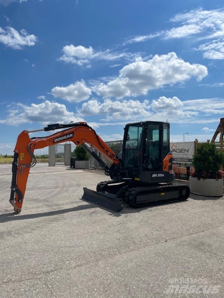 Doosan DX55r 小型挖土機/掘鑿機<7t(小型挖掘機)