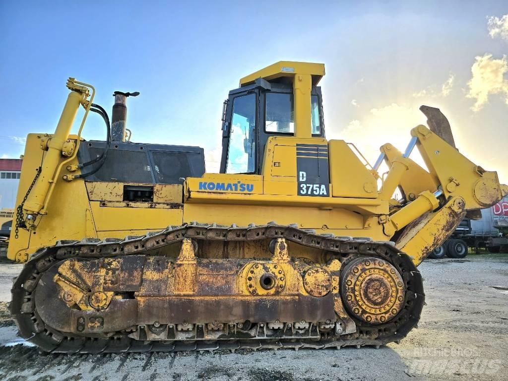 Komatsu D 375 A-1 履帶推土機