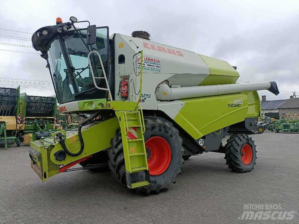 CLAAS Tucano 450 聯合收穫機