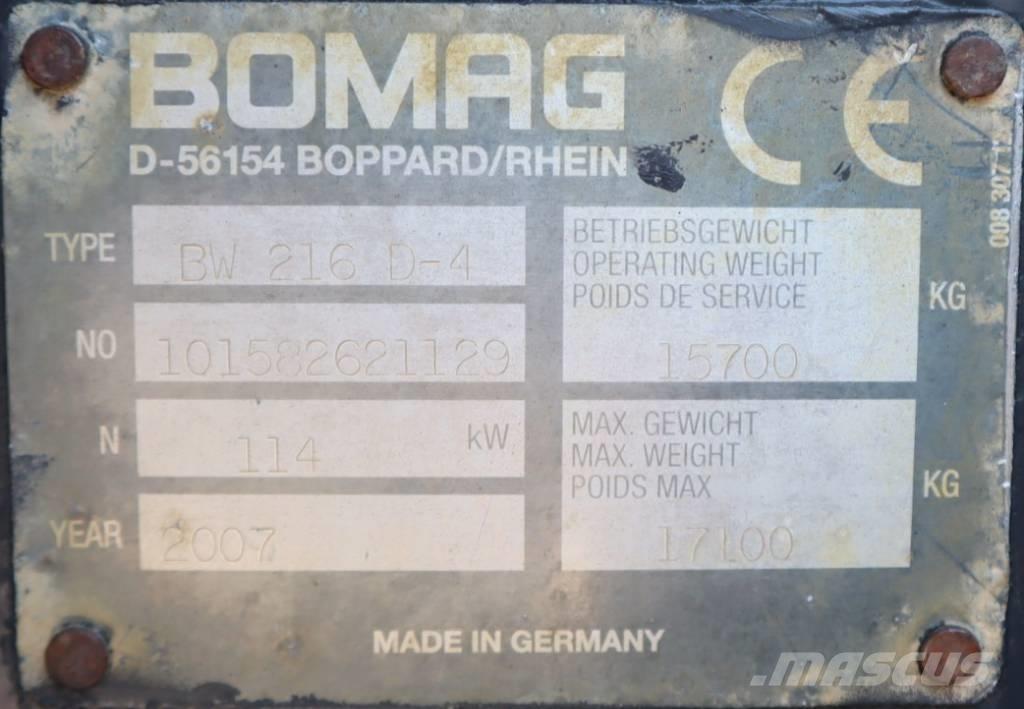 Bomag BW 216 D-4 土壤壓實機