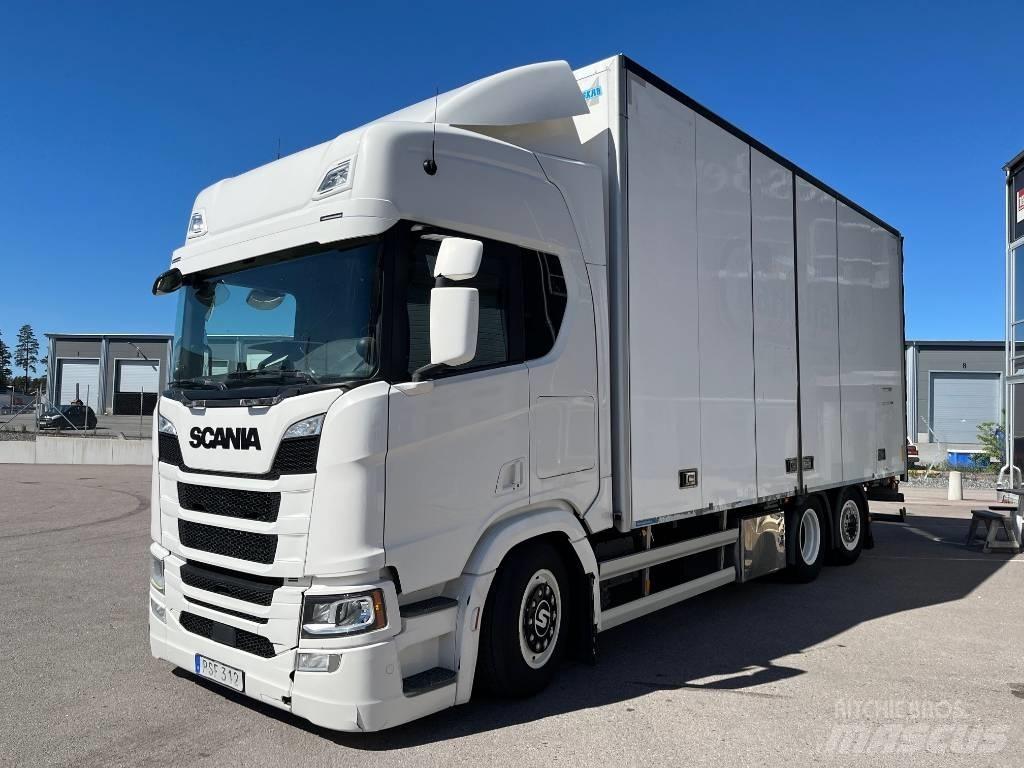 Scania R500B6X2*4NB 貨箱式卡車