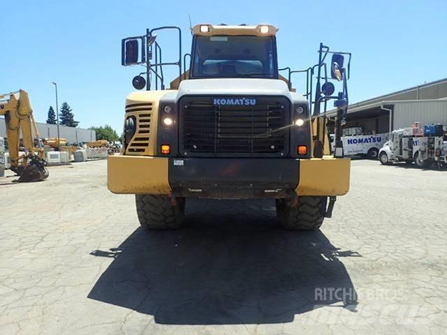Komatsu HM 400-5 鉸接式起吊車
