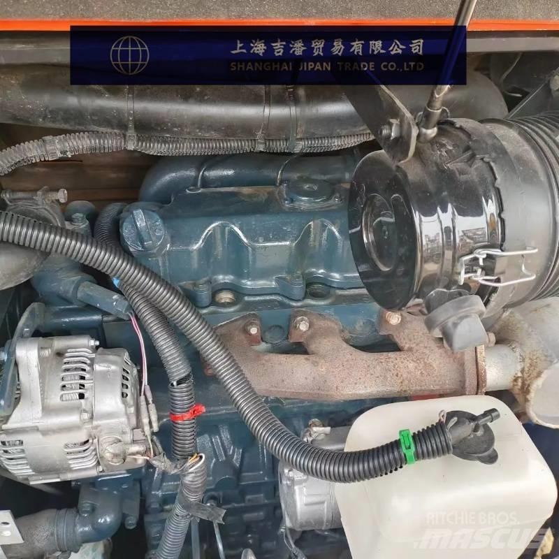 Kubota U 30 小型挖土機/掘鑿機<7t(小型挖掘機)