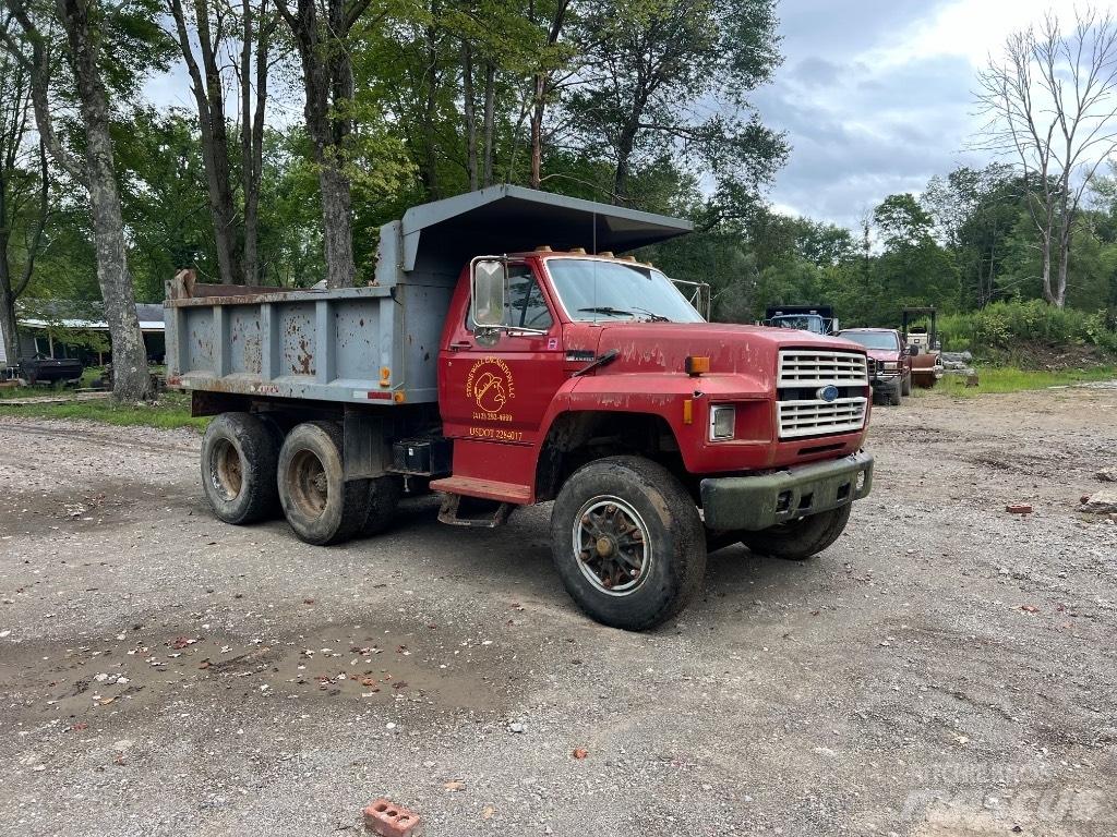 Ford F900 傾卸式卡車