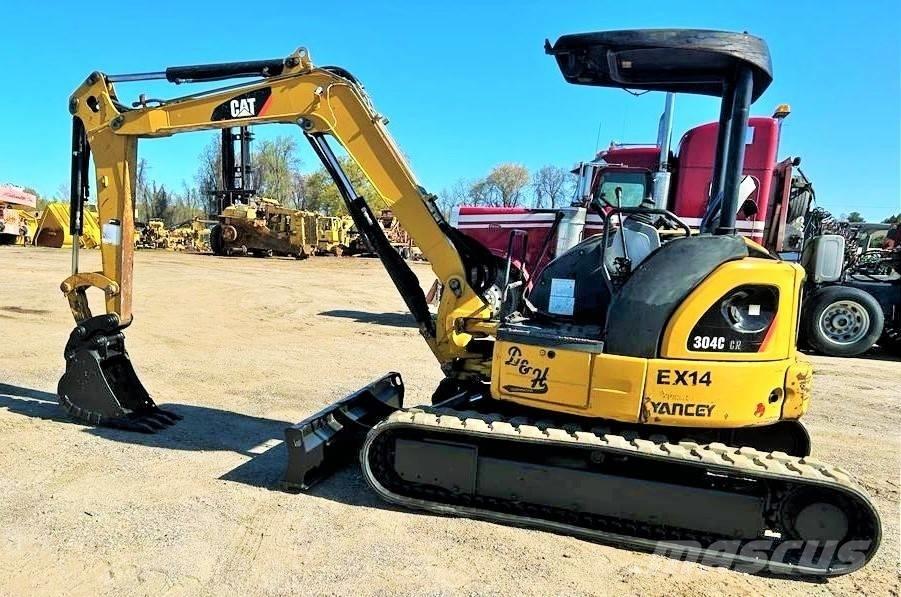 CAT 304 C CR 小型挖土機/掘鑿機<7t(小型挖掘機)