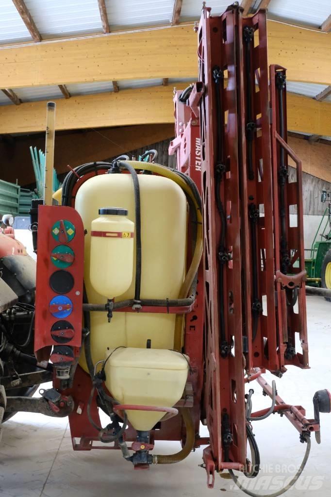 Hardi Master 1200 承載式噴霧機