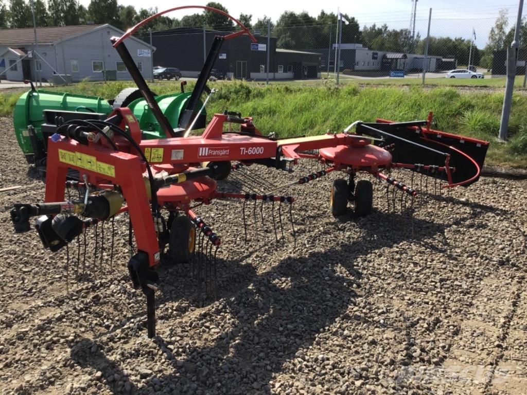Fransgård TL 6000 堆草機