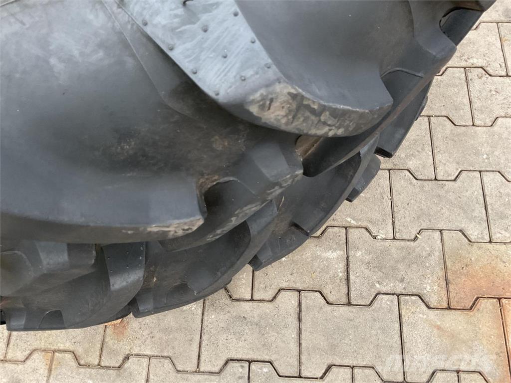 Alliance 270/95R36 輪胎、車輪和輪圈