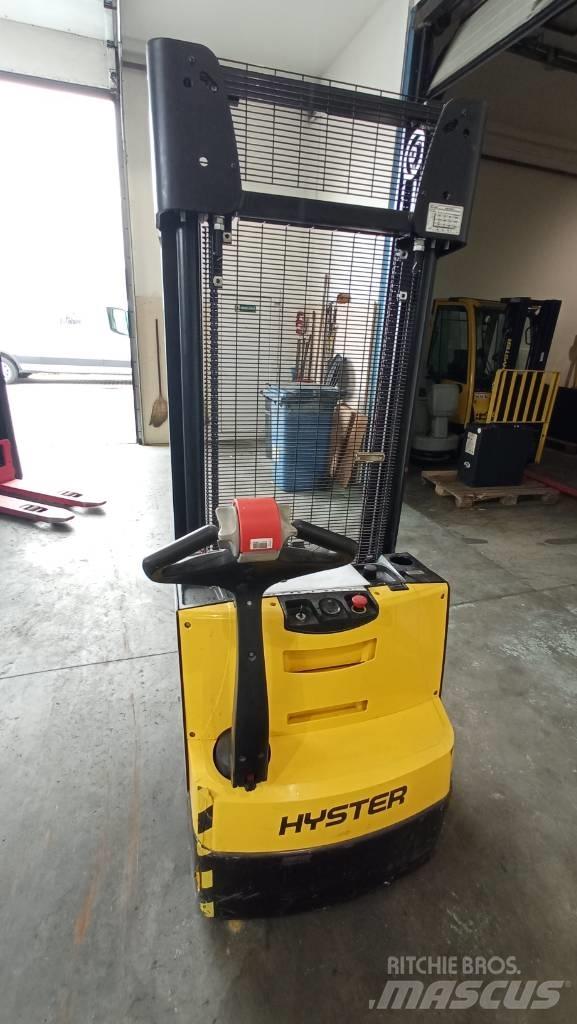 Hyster S 1.2 手動堆積機