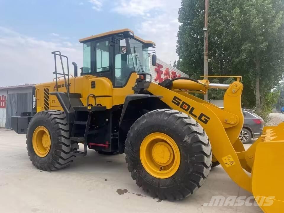 SDLG LG 958 F 輪胎式裝載機