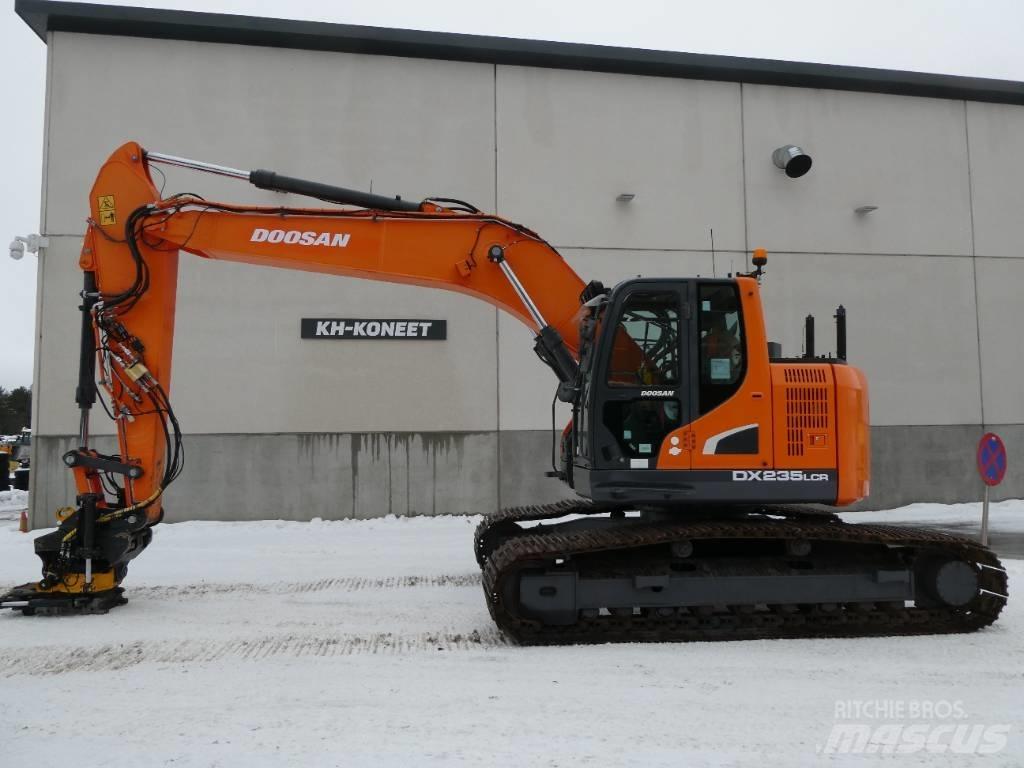 Doosan DX 235 LCR-5 履帶式 挖土機/掘鑿機/挖掘機