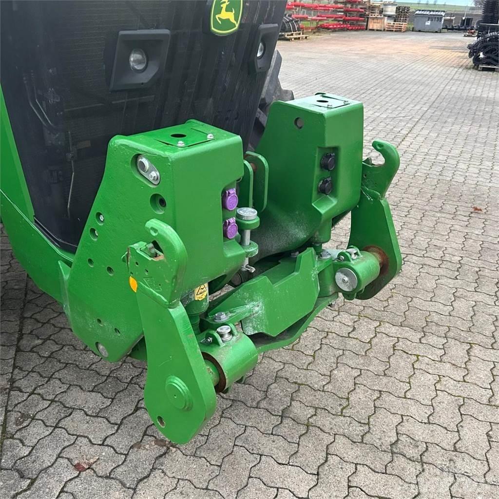 John Deere 8R340 曳引機
