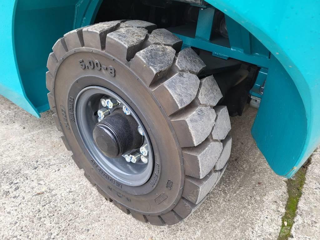 Baoli KBD 15 Plus 柴油卡車