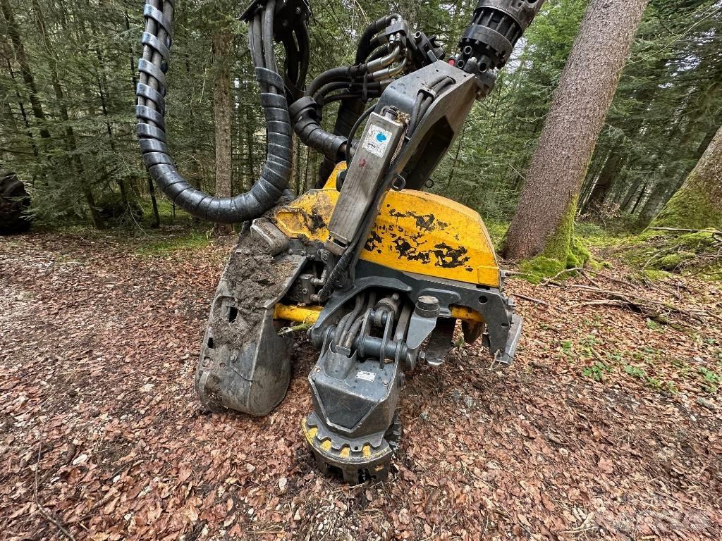 Ponsse Ergo 8W 收穫機
