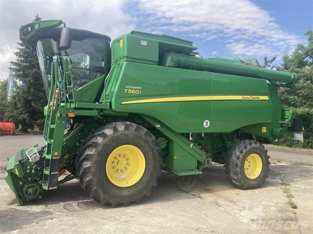 John Deere T560 聯合收穫機