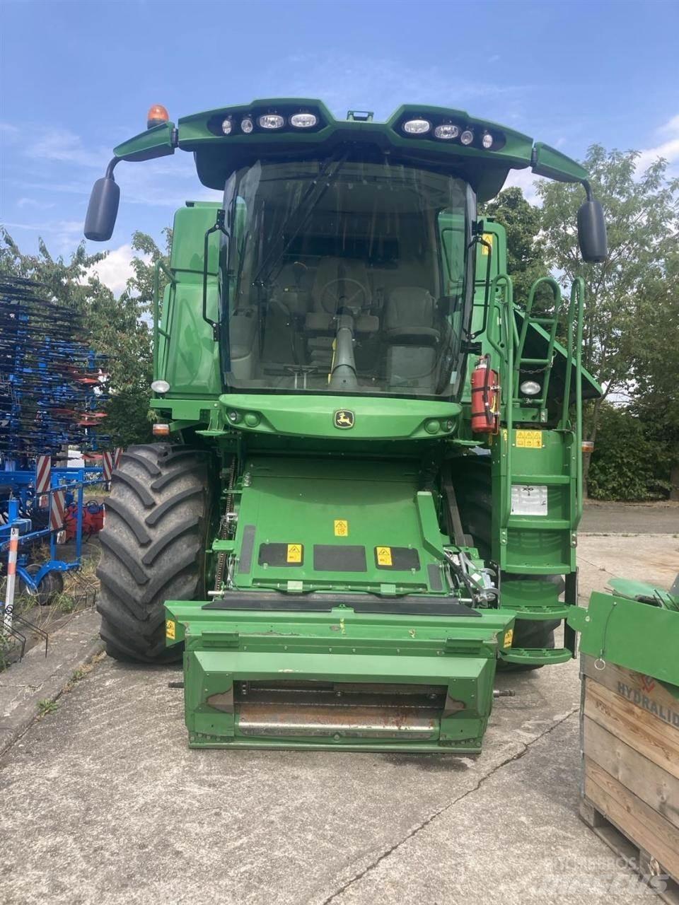 John Deere T560 聯合收穫機