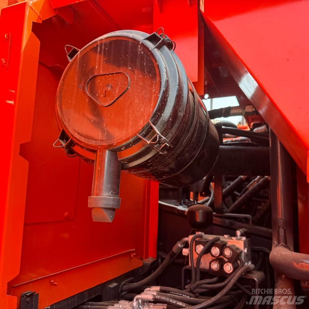 Doosan DX 225 LCA 履帶式 挖土機/掘鑿機/挖掘機