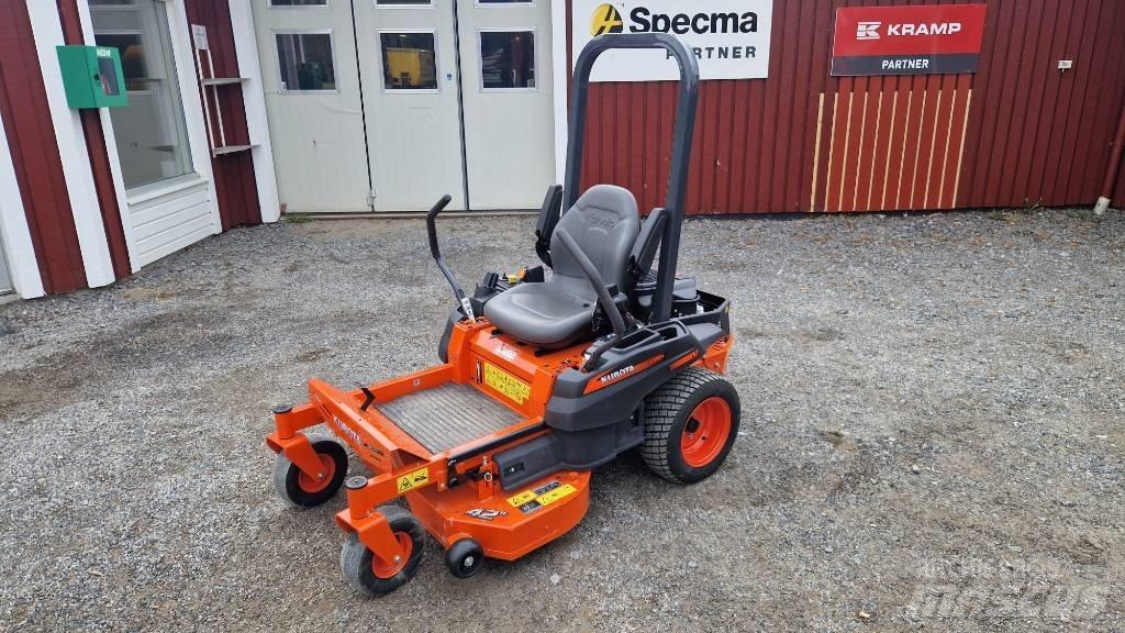 Kubota Z 122 RKW 零迴轉割草機