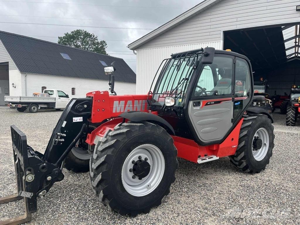 Manitou MT733 伸縮臂操作車