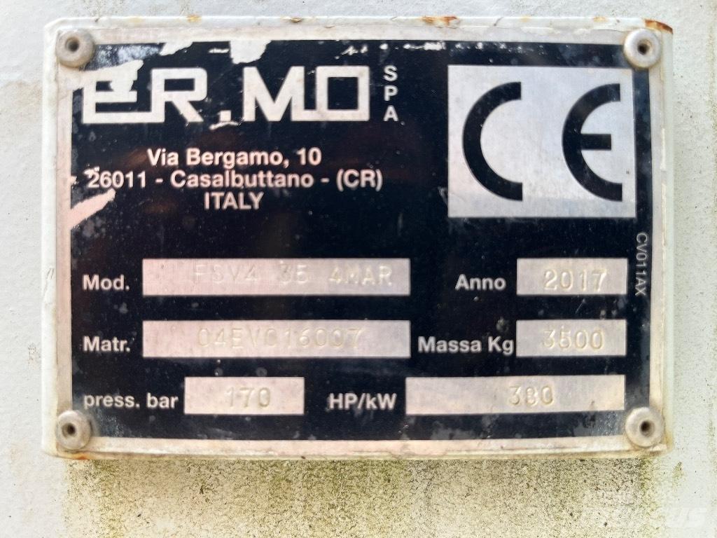 Ermo FSV4/35 雙向犁
