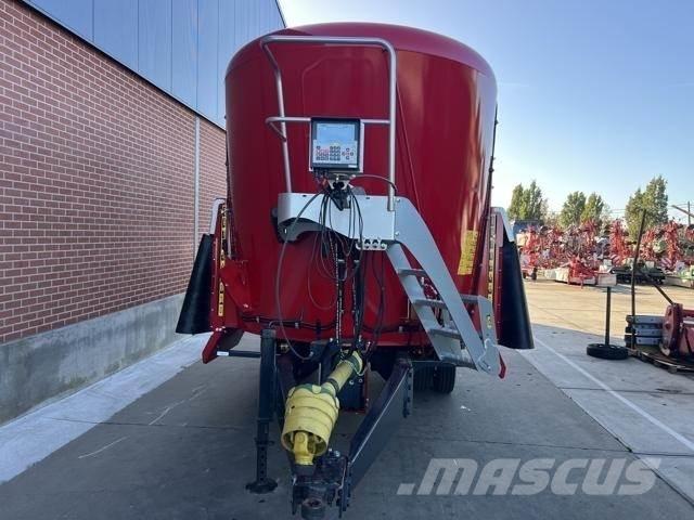 Peecon VME-240 混合餵料機