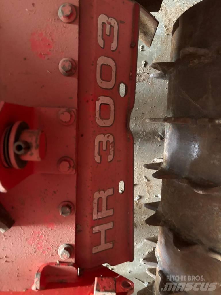 Kuhn HR 3003 D 動力耙和旋轉式耕耘機