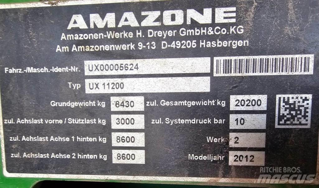Amazone UX 11200 牽引式噴霧機