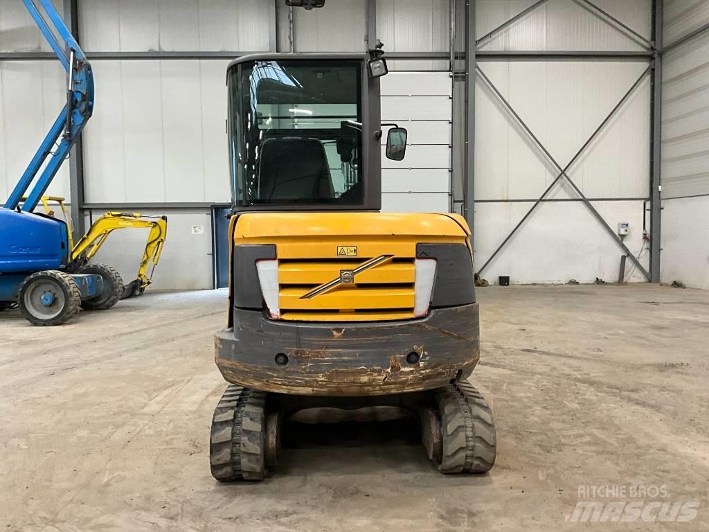 Volvo EC 35 C 小型挖土機/掘鑿機<7t(小型挖掘機)