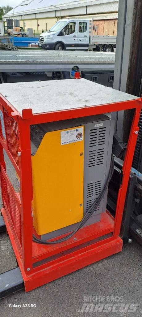 Jungheinrich EFG 320 電動堆高機