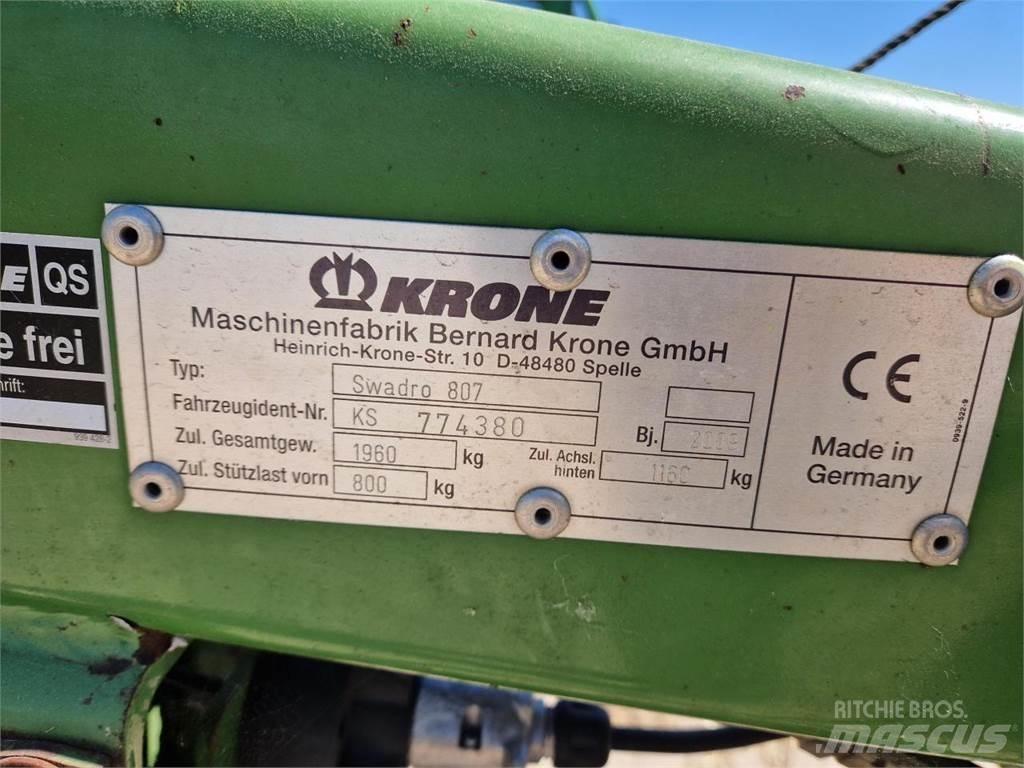 Krone Swadro 807 堆草機