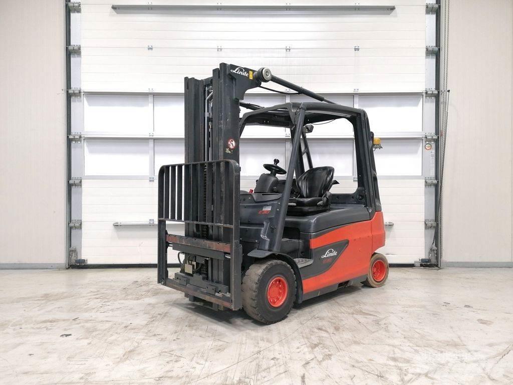 Linde E30L-01 電動堆高機