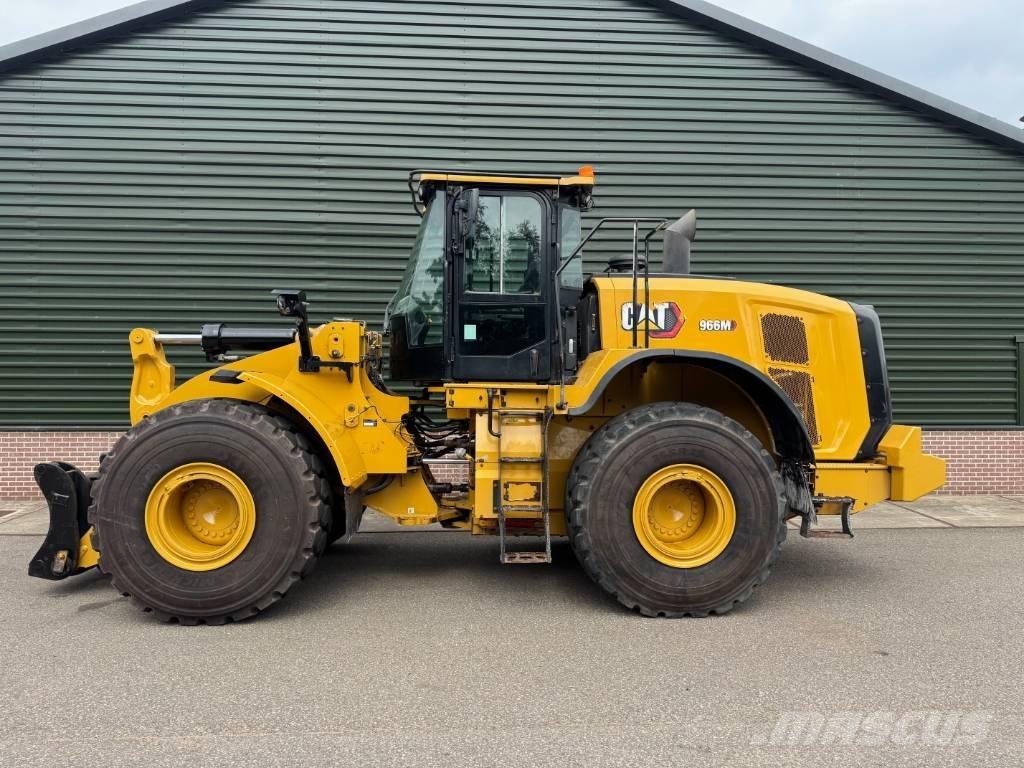 CAT 966 M 輪胎式裝載機