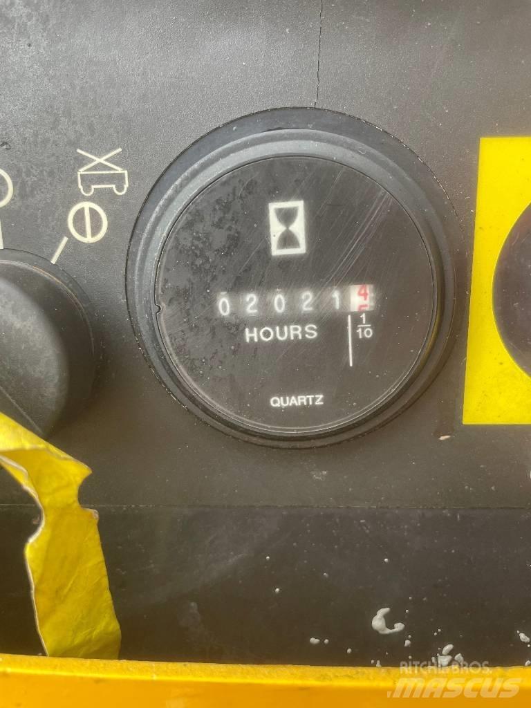 Genie GS 3369 RT 剪式升降機