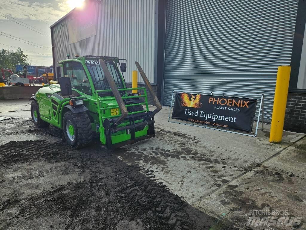 Merlo P27.6 Plus 伸縮臂操作車